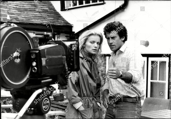 Actor Paul Michael Glaser with Actress Merete Van Kamp on set of his film Princess Daisy — Paul Michael Glaser, born March 25 1943, American actor and director best known as Detective David Starsky in Starsky & Hutch