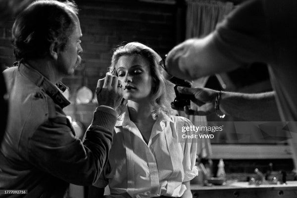 Merete Van Kamp being prepared by makeup artists on the set of Princess Daisy, Los Angeles, April 1983. Photo by Alexandra Milovanovich/WWD/Penske Media via Getty Images.